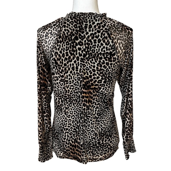 Adrienne Vittadini Leopard Print Silky Long sleeved Top Size S NWT! - Picture 4 of 9
